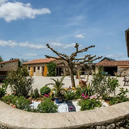 The Wild Seeds Bed & Breakfast Chauvigny